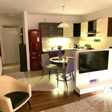Apartment Orchidea Apartman Siofok